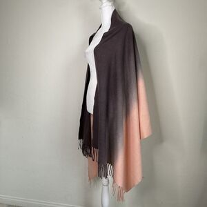 Celtic Ore NWT New Wool Blend Pink Purple Ombré Blanket Scarf Fringe Irish Wrap